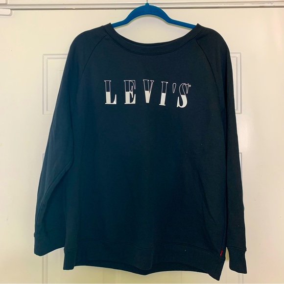 Levi's Plus graphic relaxed sweatshirt in black, size 1X - Picture 4 of 7